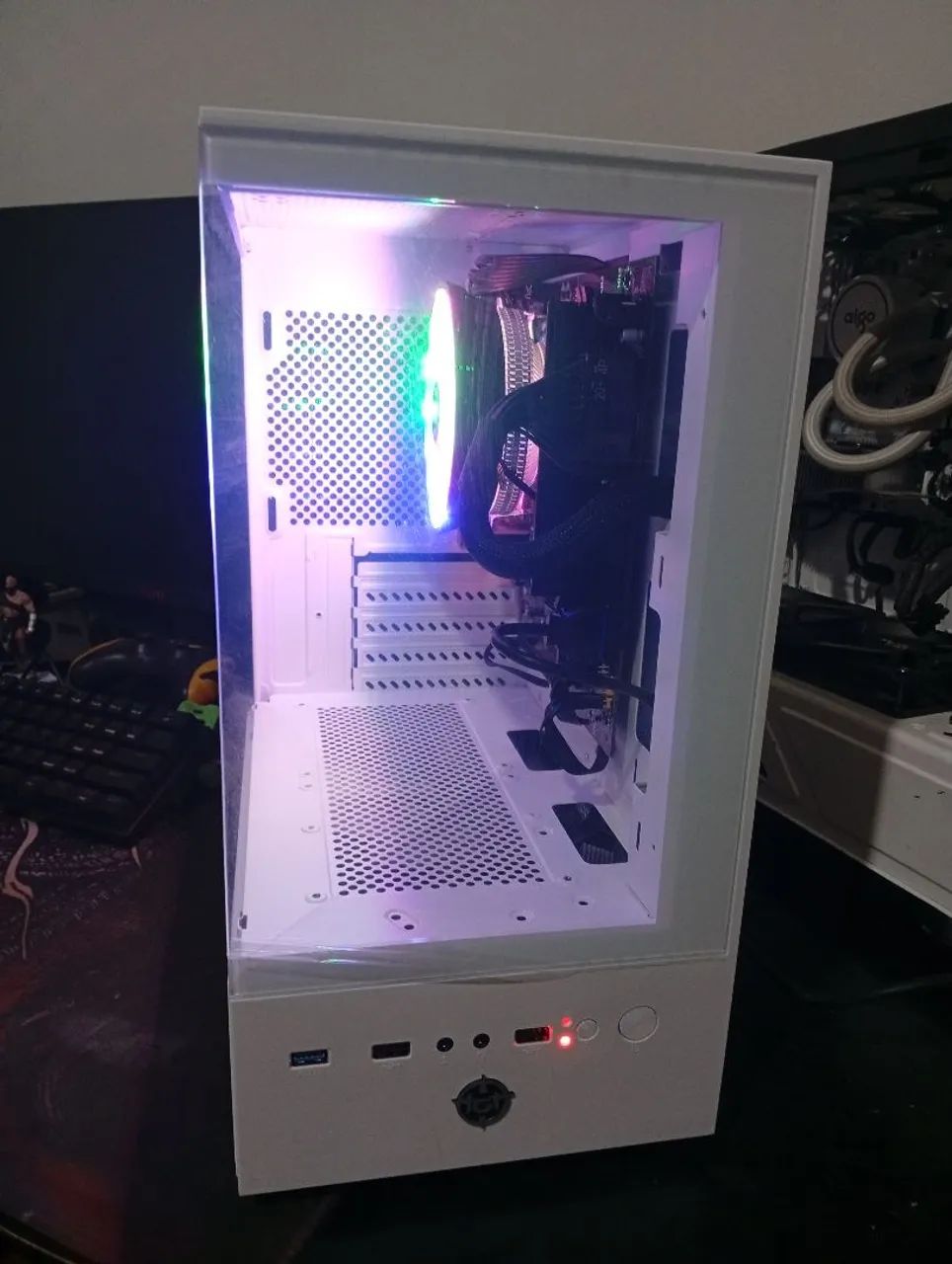 Pc xeon bom para estudar e jogos leves - Foto 2