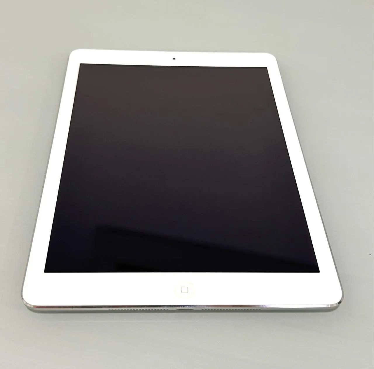iPad Air 1ª geração - 64GB - Branco/Prata - Tablets e E-Readers