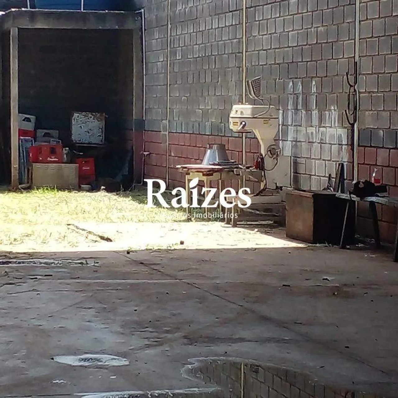 Comercial para venda em Uberlândia no Bairro Minas Gerais com 350 m² - Foto 5