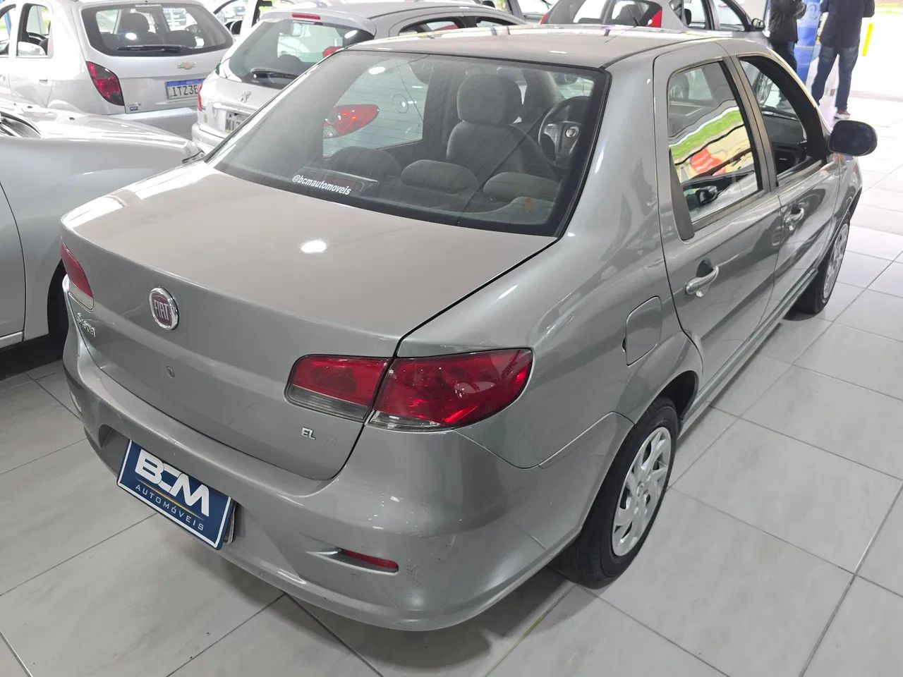 Fiat Siena EL 1.4 MPI Fire Flex 8V 4P 2014 - Foto 5