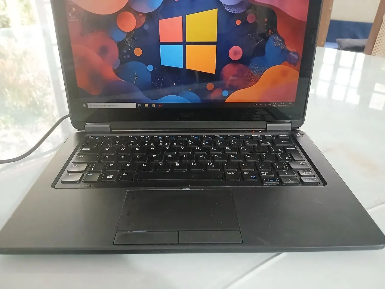Notebook Dell E7250 Touchscreen core i5 8GB ram 120GB SSD