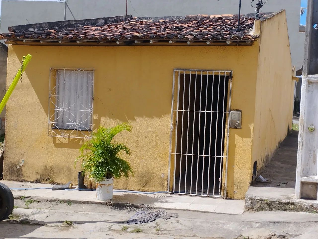 Vende - se casa ,rua principal. - Foto 2