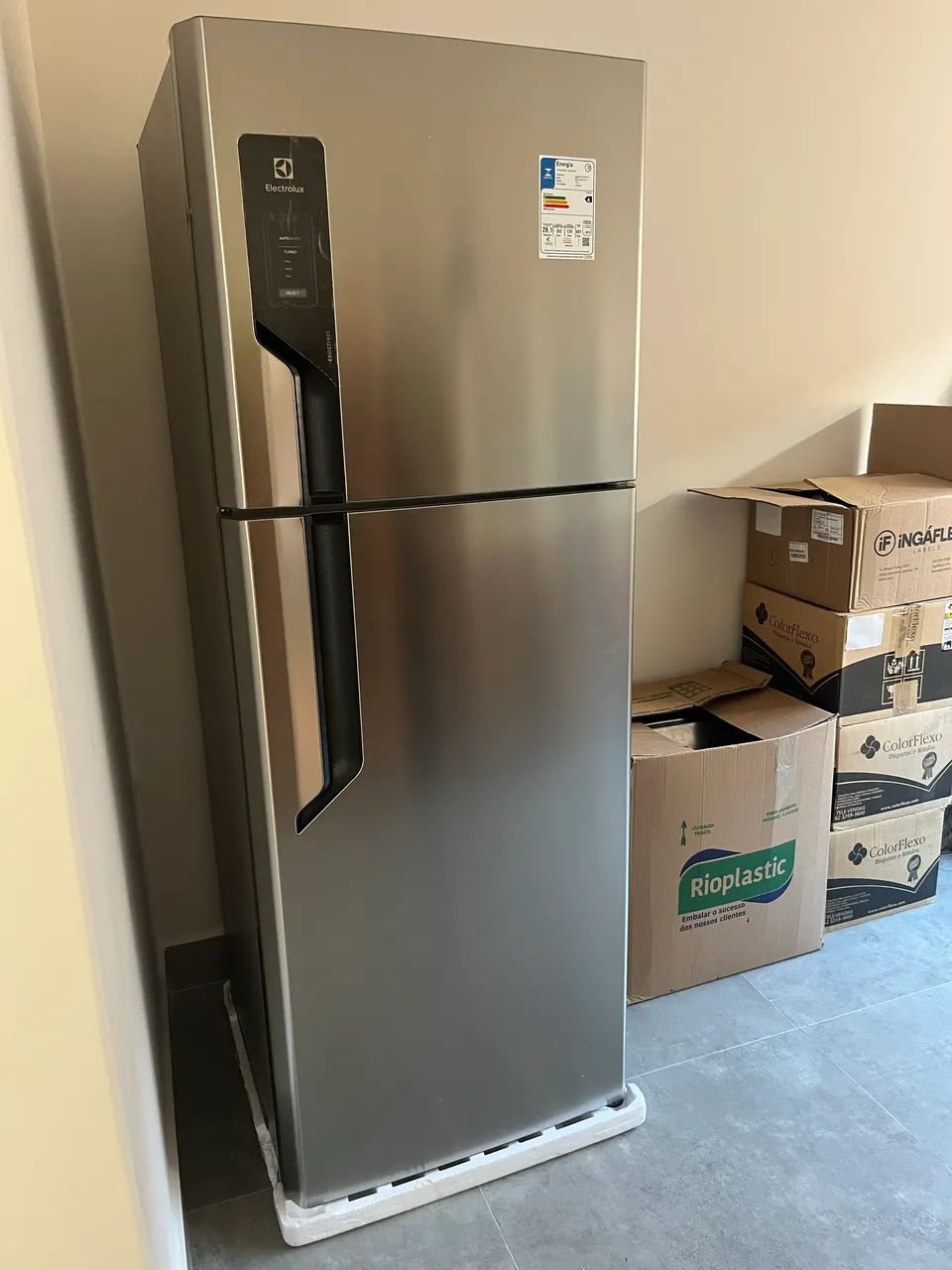 Geladeira Eletrolux 480l Nova - Foto 3