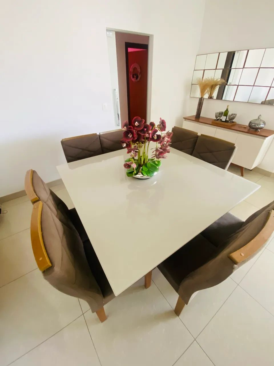 Mesa de jantar com 8 cadeiras  - Foto 2