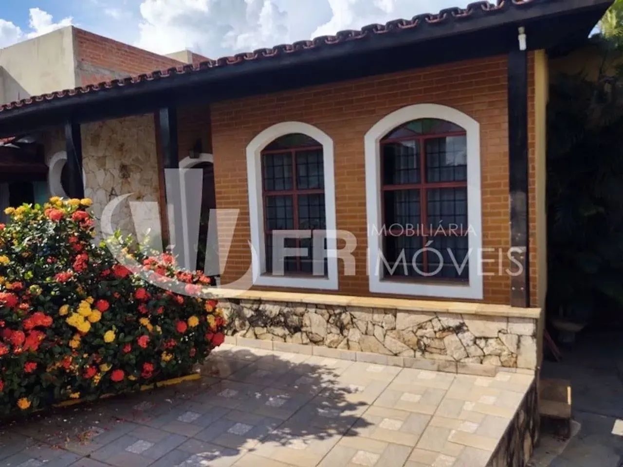 Casa Comercial à venda, Vila Barcelona, Sorocaba - CA0529.