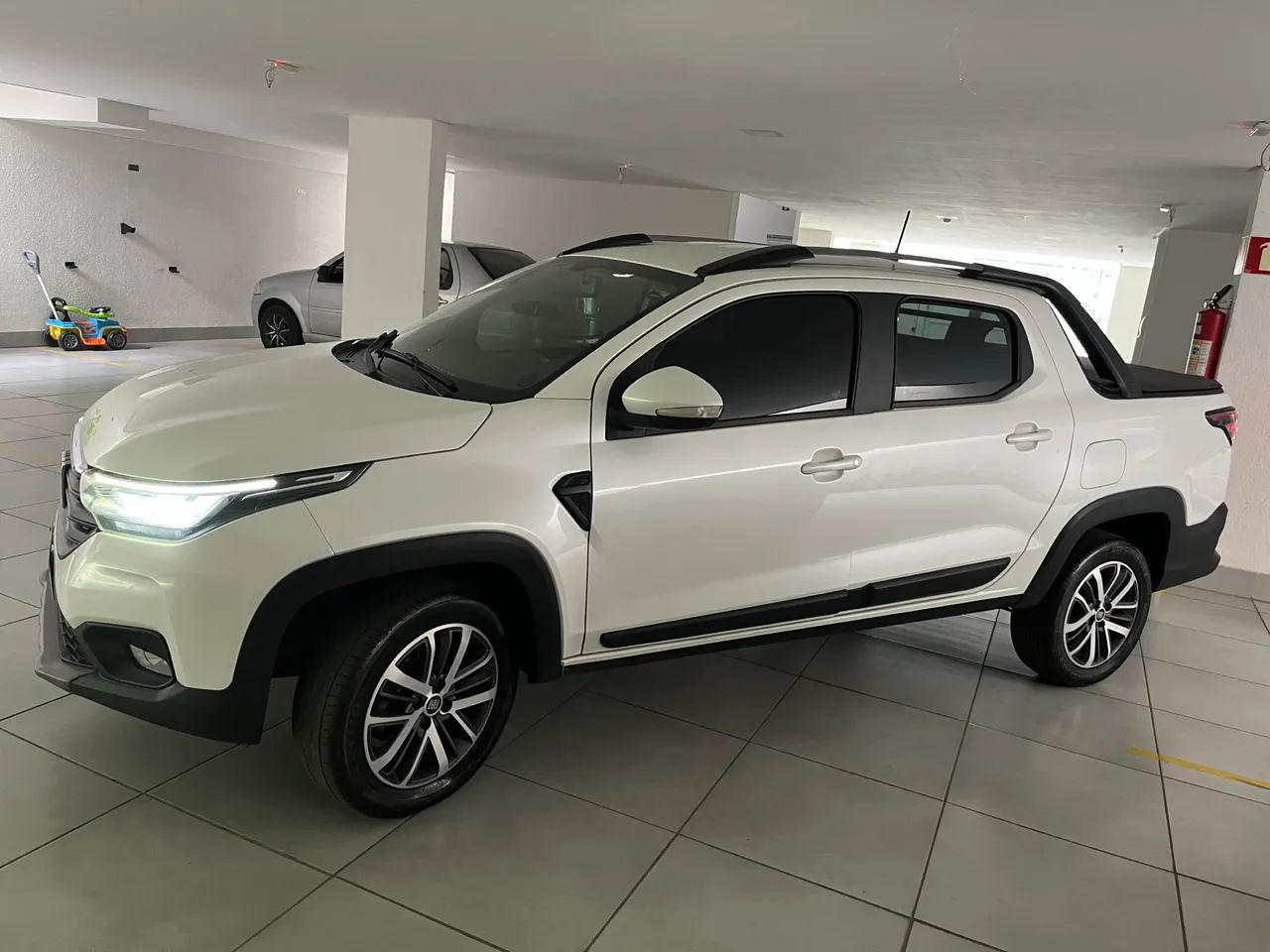 Fiat Strada Volcano 1.3 Flex 8V CD 2022 - Foto 2