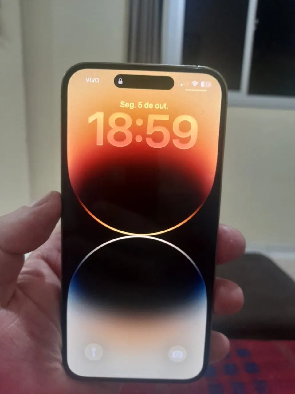 iPhone 14 pró max 256g com avarias na parte traseira  - Foto 3