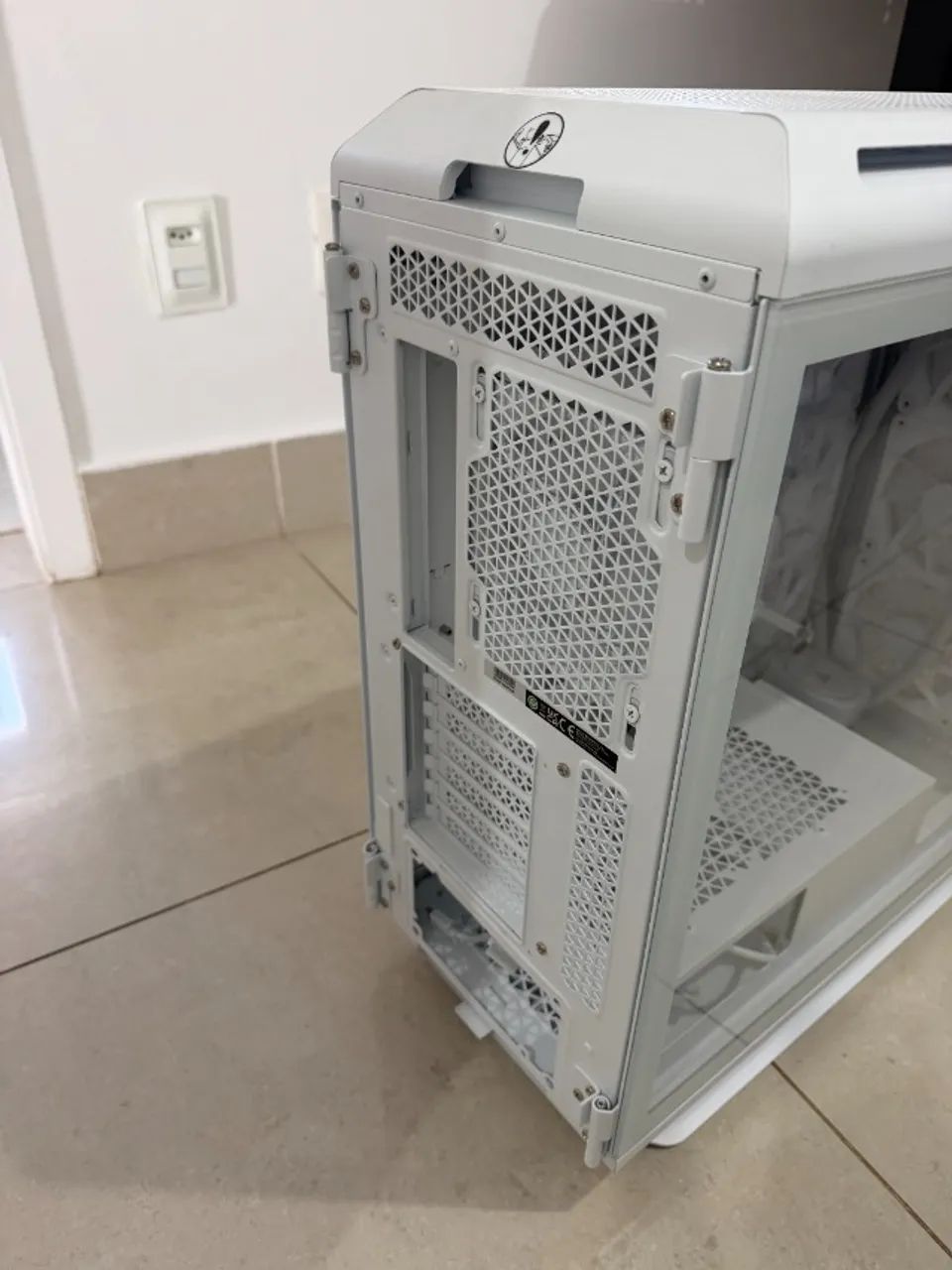 Gabinete Gamer Corsair 5000T, Lateral em Vidro temperado, c/ Water Cooler e Fans Corsair - Foto 6