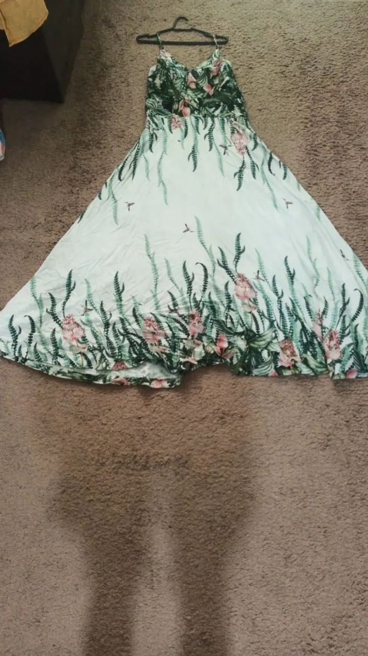 Vestidos diversos sem uso  - Foto 3