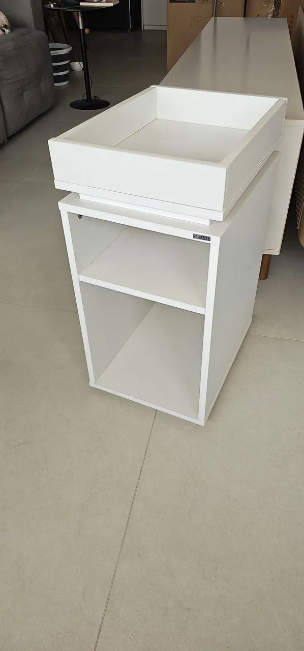 Mesa de cabeceira  30Lx40P Branca