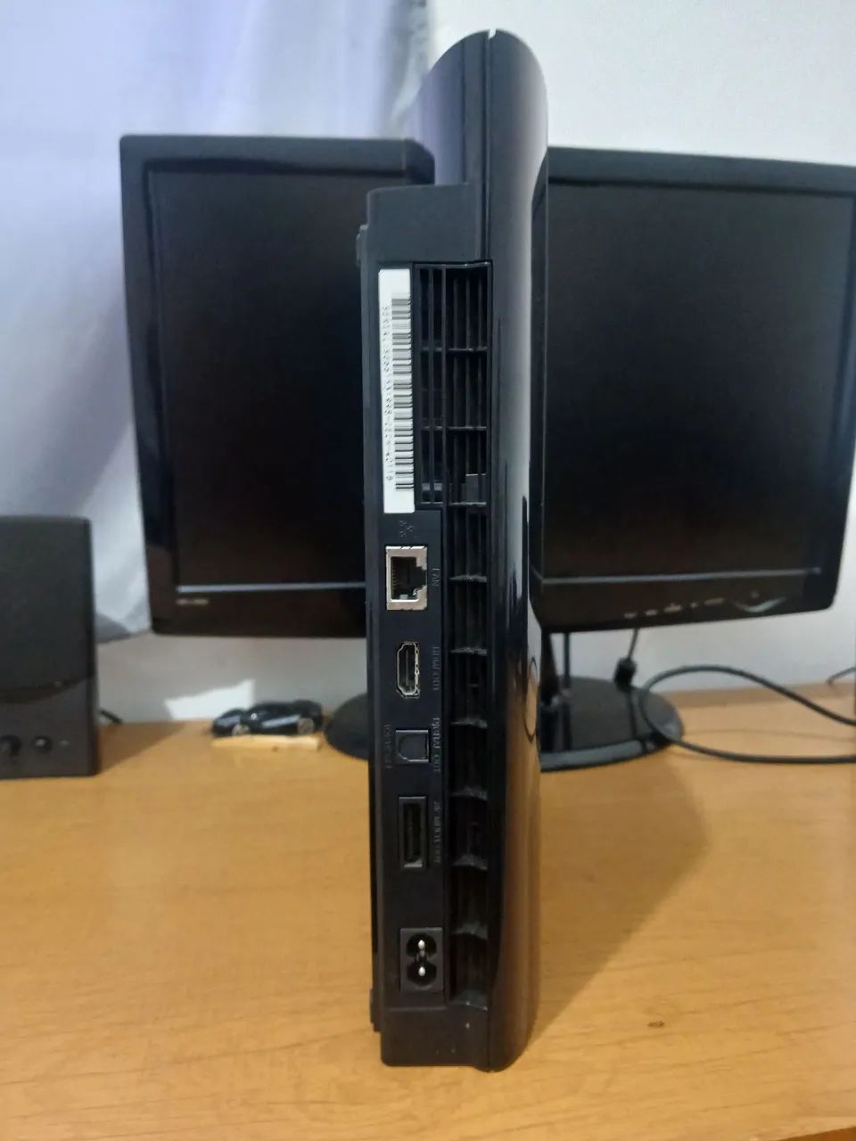 Ps3 super slim com 2 controles e 23 jogos - Foto 2