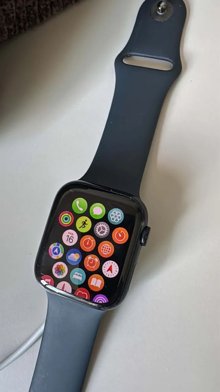 Apple Watch Series 7 44mm GPS + Cellular (eSIM) - Excelente Estado - Foto 3