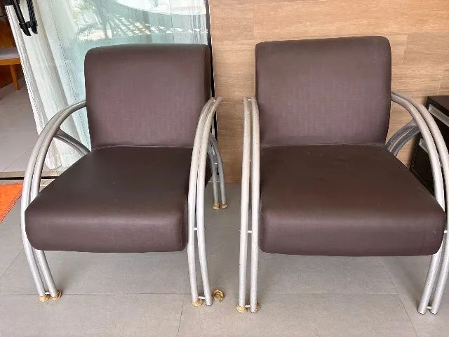 Conjunto 2 poltronas