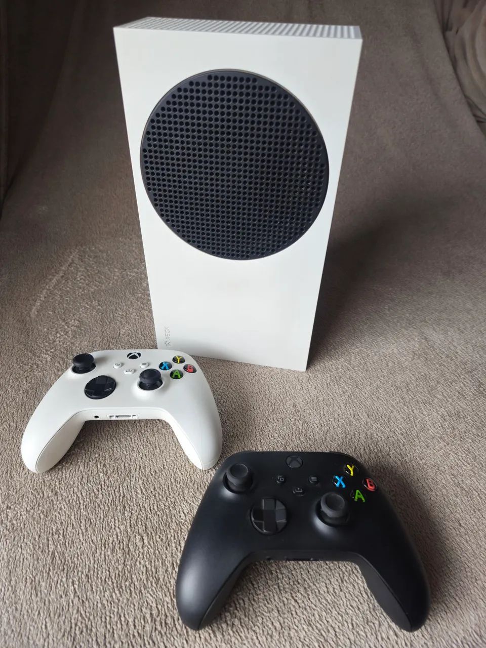 Xbox Series S com 2 controles - Foto 2
