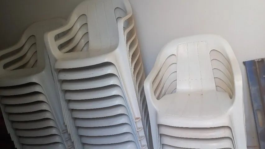 Cadeiras plásticas para bares e igrejas  - Foto 2