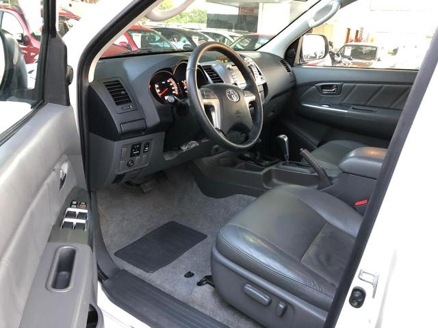 Hilux SRV 4x4 Flex Automático - 2015 /2015 - Novíssima - Aceito Troca. Financio - Foto 7
