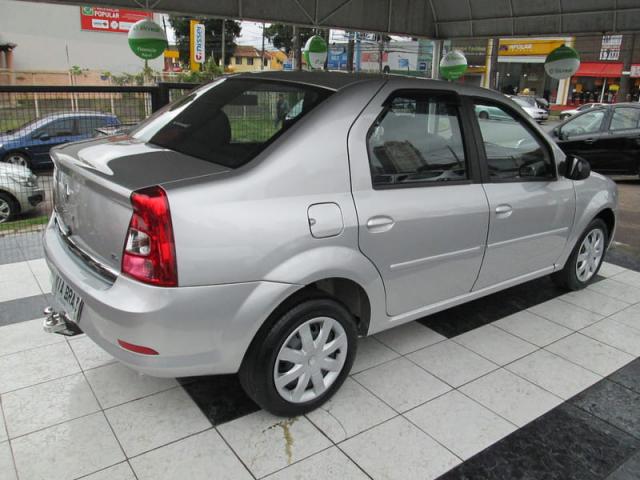 Renault Logan Expression 1.6 2012 Flex - Foto 6