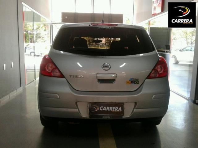 NISSAN TIIDA 1.8 S 16V FLEX 4P MANUAL - Foto 4