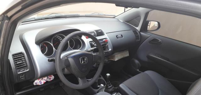 Honda Fit 1.4 2005/2006 - Foto 8