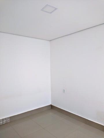 Kitnet locação ,toda no piso porcelanato, 700 reais - Foto 5