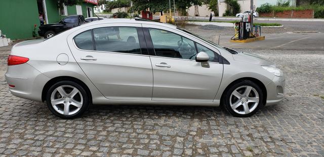 Peugeot 408 top de linha,muito economico faz 12 na pista com 2 pneus novos emplacado 2020 - Foto 7