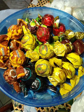 Trufas e pirulitos - Foto 3
