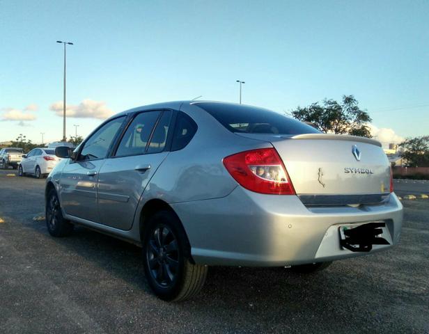 Carro Renault / troco/repasse - leia o anuncio - Foto 2