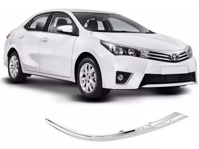 Friso Cromado Farol Corolla 2015 2016 2017 2018 Direito
