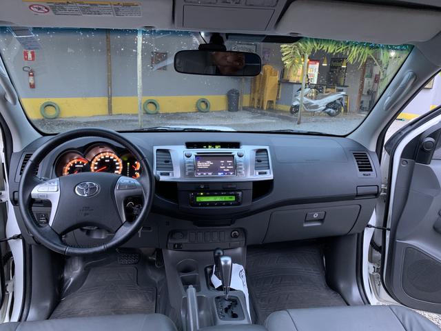 Vendo camionete Hilux - Foto 4