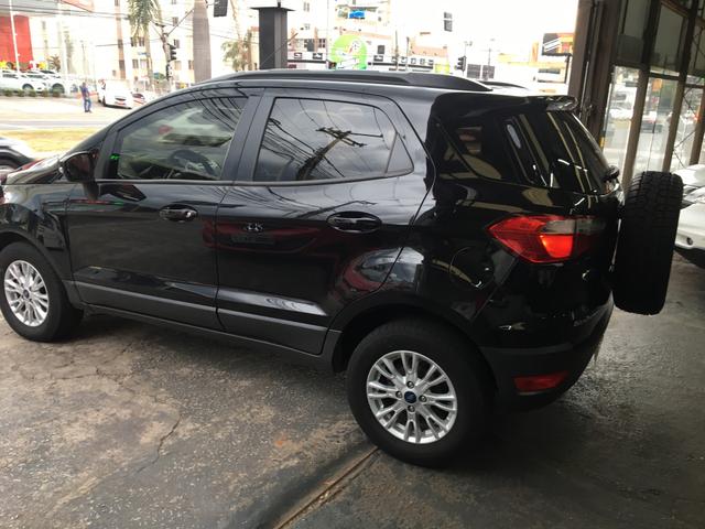 Ecosport SE 1.6 2014/2015 mecânica preta - Foto 9