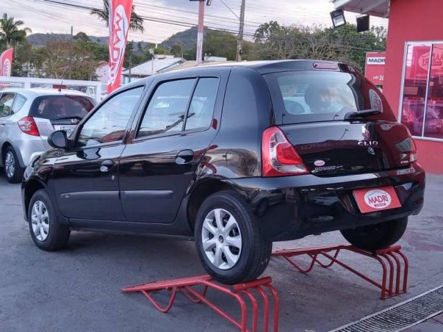 Clio 1.0 16V - Foto 6