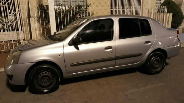 Renault clio sedan 2007 completo - Foto 2