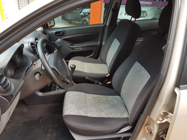 Fiesta Sedan 1.0 (flex) 2008 Financia 100% - Foto 4