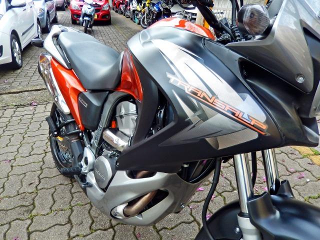 Honda XL 700V Transalp 2013 Apenas 22 mil km - Foto 7