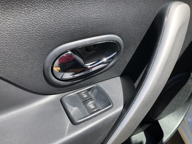 Renault Sandero Expression 1.0 16V 2015 - Foto 8