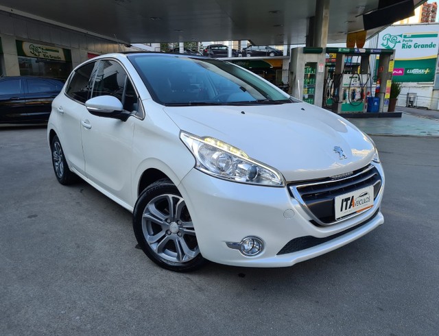 PEUGEOT 208 GRIFFE 1.6 MEC. FLEX 2014 + TETO PANORÂMICO