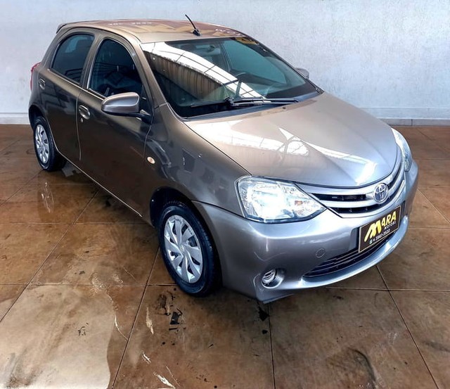 TOYOTA ETIOS HB X 13L MT