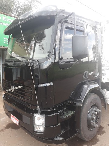 VOLVO VM 260 2008