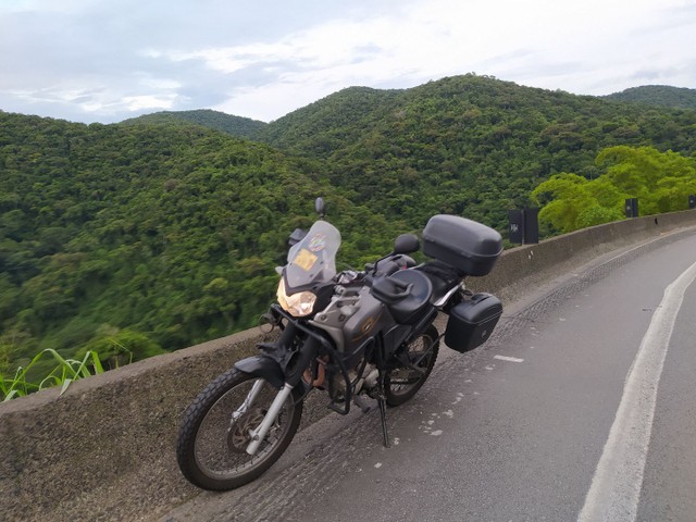 TÉNÉRÉ 250 2016 COMPLETA