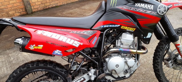 VENDE SE LANDER 250C