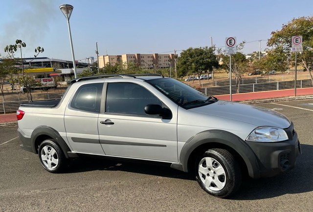 FIAT STRADA HARD WORKING 1.4  FLEX   CABINE DUPLA 
