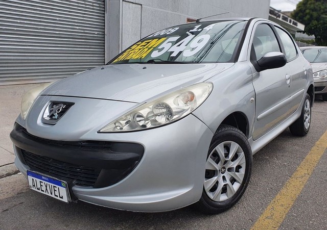 PEUGEOT 207 1.4 XR 8V