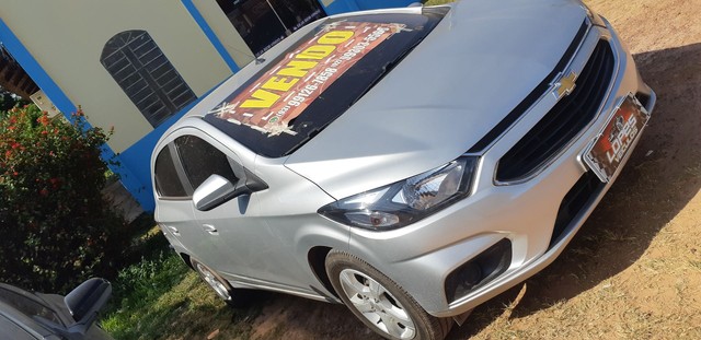 VENDO ÔNIX LT 1.4 2019