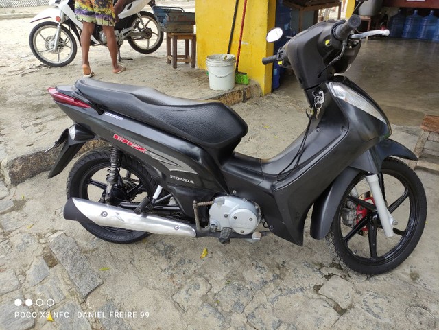 VENDO HONDA BIZ