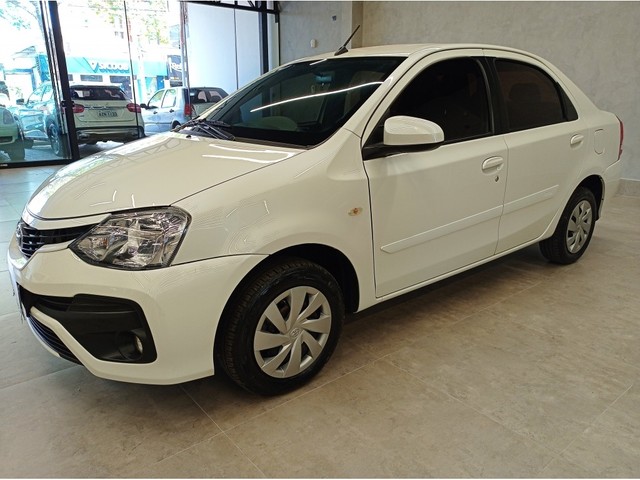 TOYOTA ETIOS XS SEDAN1.5 FLEX 16V 4P MEC.