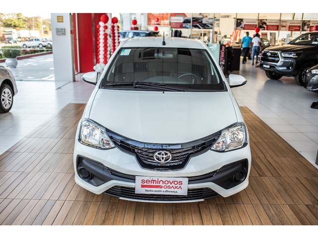 TOYOTA ETIOS 1.5 X PLUS 16V FLEX 4P AUTOMATICO