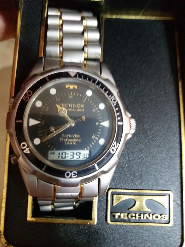 Technos Skydiver Professional década 90 150m em 3x sem juros no cartão  - Foto 2