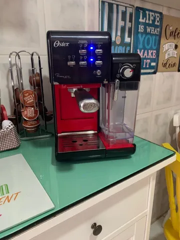 Máquina de Café Oster Prima Latte em segunda mão durante 50 EUR em