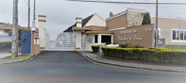 Oportunidade Casa de Condomínio com 4 Quartos à Venda, 140 m² por R$ 555 mil