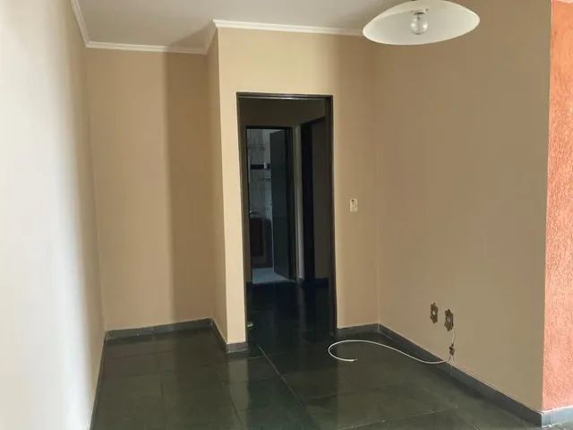 Apartamentos com 2 quartos na Rua Batatais em Ribeirão Preto